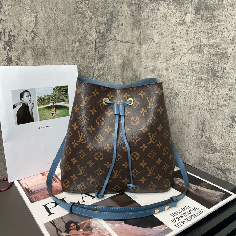 Louis Vuitton NEONOE 藍水桶 超級能裝-1