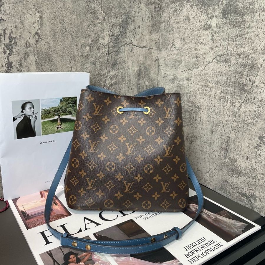 Louis Vuitton NEONOE 藍水桶 超級能裝-2