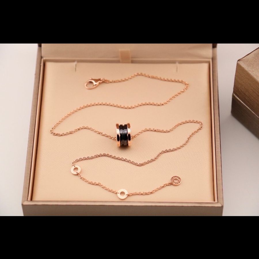 BVLGARI B.ZERO1 18k玫瑰金 黑陶瓷 彈簧 項鍊 新扣-2