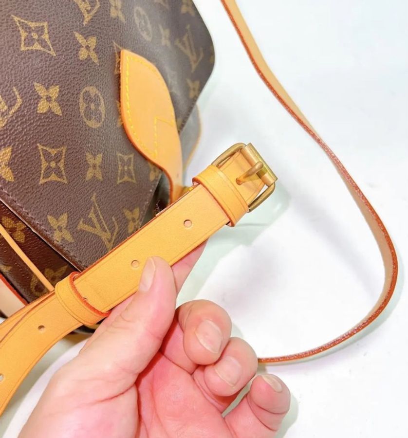 【泫雅同款GET👩🏻🎤全網最低價✨】LV 中古 中號馬鞍包|豆腐包|郵差包-6