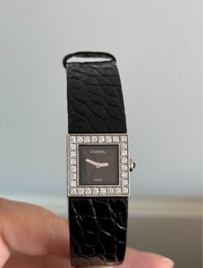 【幾千就可以get的中古大牌手錶🥰讓你手錶自由⌚️】Chanel香奈兒中古菱格紋COCO黑銀方糖 方塊 後鑲鑽手錶-2