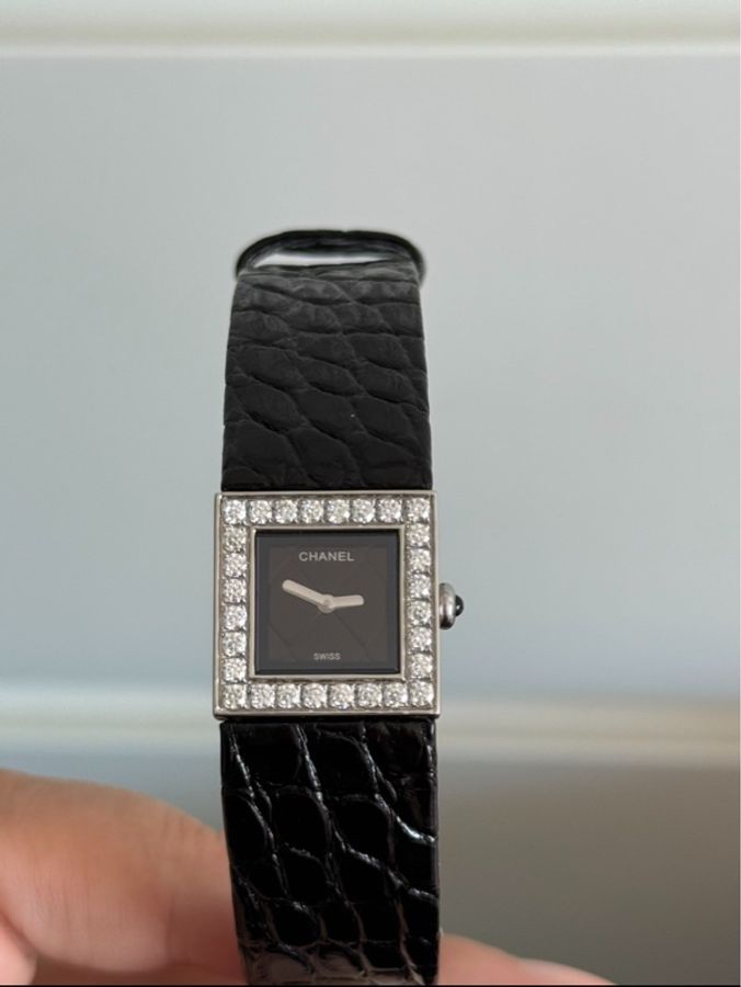 【幾千就可以get的中古大牌手錶🥰讓你手錶自由⌚️】Chanel香奈兒中古菱格紋COCO黑銀方糖 方塊 後鑲鑽手錶-3