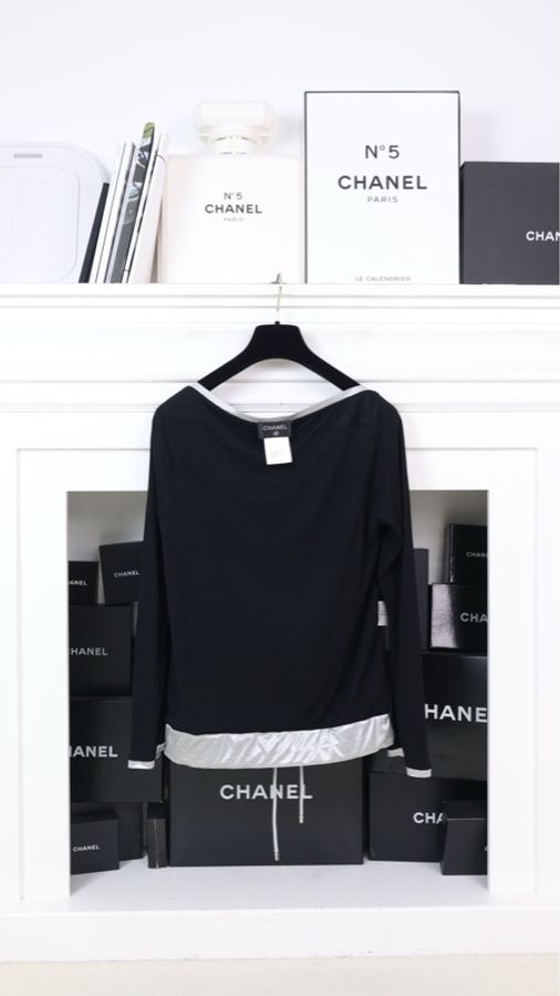 Chanel 12年银色圆领cc套头外套卫衣-5