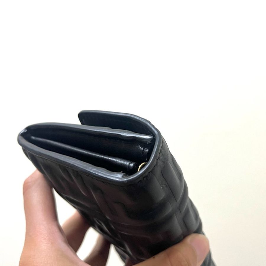 Fendi Baguette Continental With Chain 長款皮夾配飾鏈 納帕皮革皮夾 法棍WOC 經典黑色金扣-12