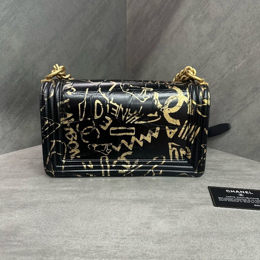 Chanel leboy 中號25cm 限量埃及系列 黑金鱷魚壓紋塗鴉-2