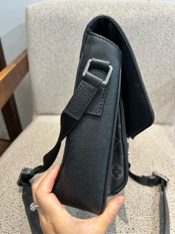 Louis Vuitton 路易威登 男士 斜挎包 郵差包 芯片-3