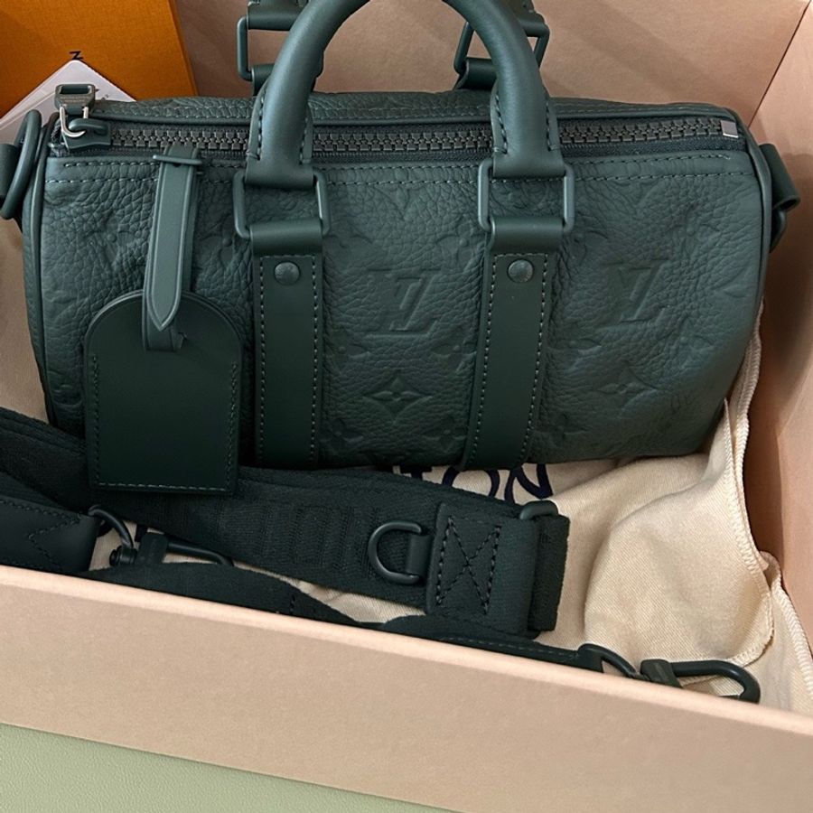 99新 Louis Vuitton 路易威登 kp25  全皮壓印 幾乎全新-4
