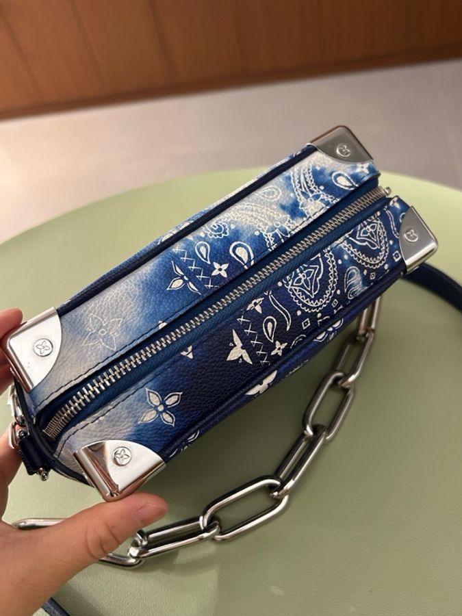 Louis Vuitton 路易威登 男女同款 盒子包-3