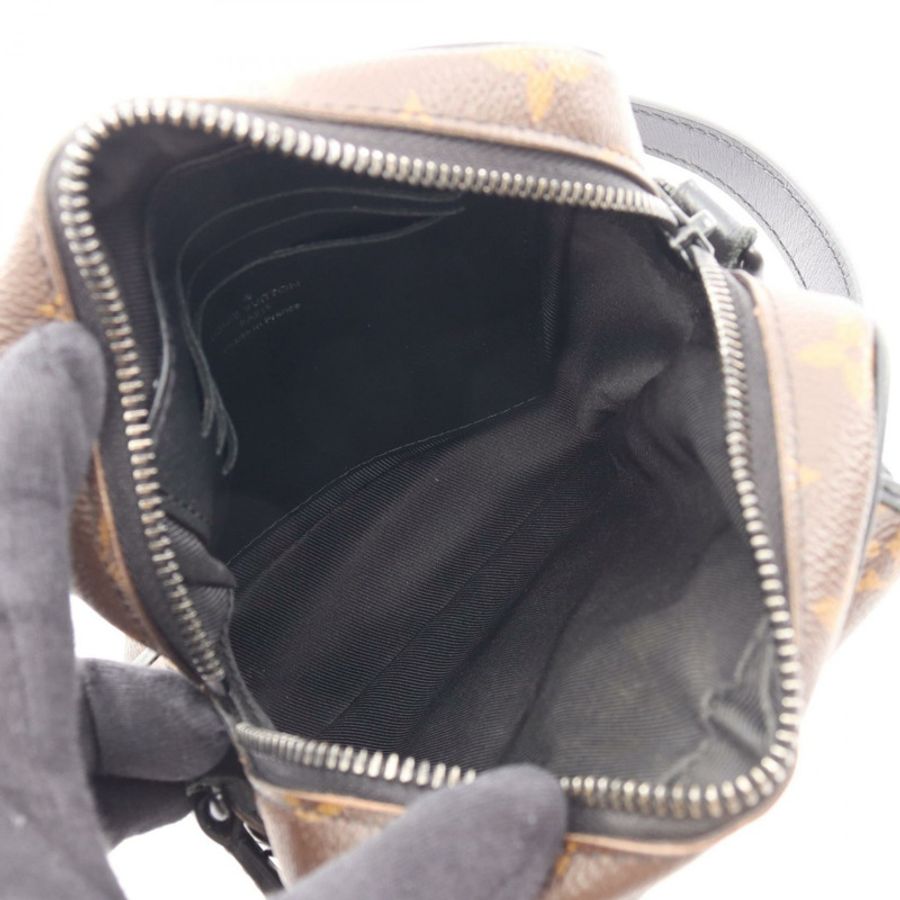 路易威登 Christopher 穿戴式皮夾單肩包 M69404 Monogram macassar-2