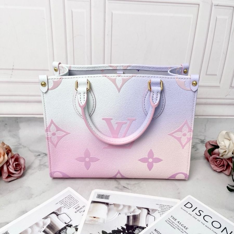 Lv onthego小號炫彩紫色tote 手提肩背斜背包 25X15 X11.5 9新 配件盒子 塵袋 零錢包 肩帶-4