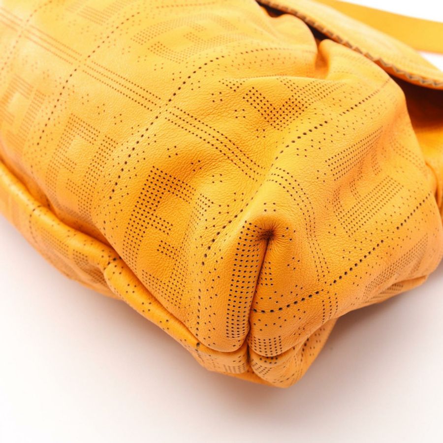 FENDI Zucca 橘色皮革肩背包(二手女款)-4