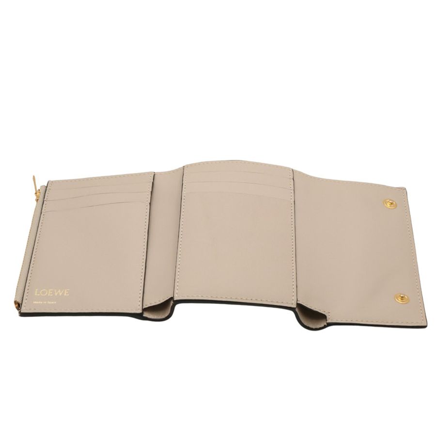 米色 壓紋 牛皮 Repeat Small Vertical 三折短夾【LOEWE 羅威】 C499S97X04-2