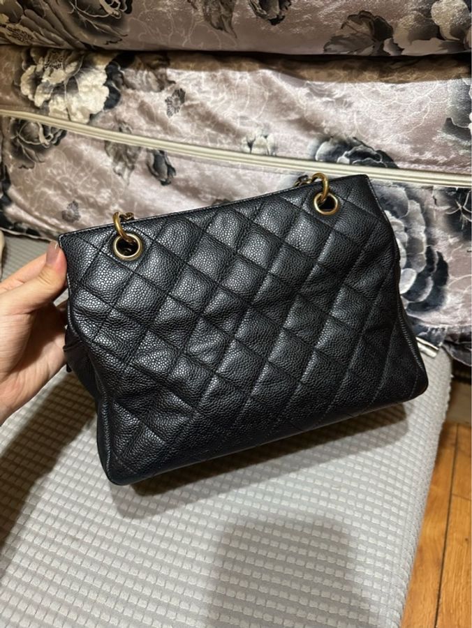 Chanel 黑金荔枝牛皮小號托特包ppt 尺寸約25cm-1