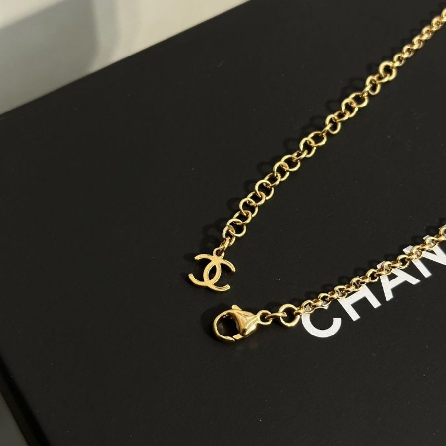 CHANEL 24P黑白琺瑯方塊雙C頸鍊-9