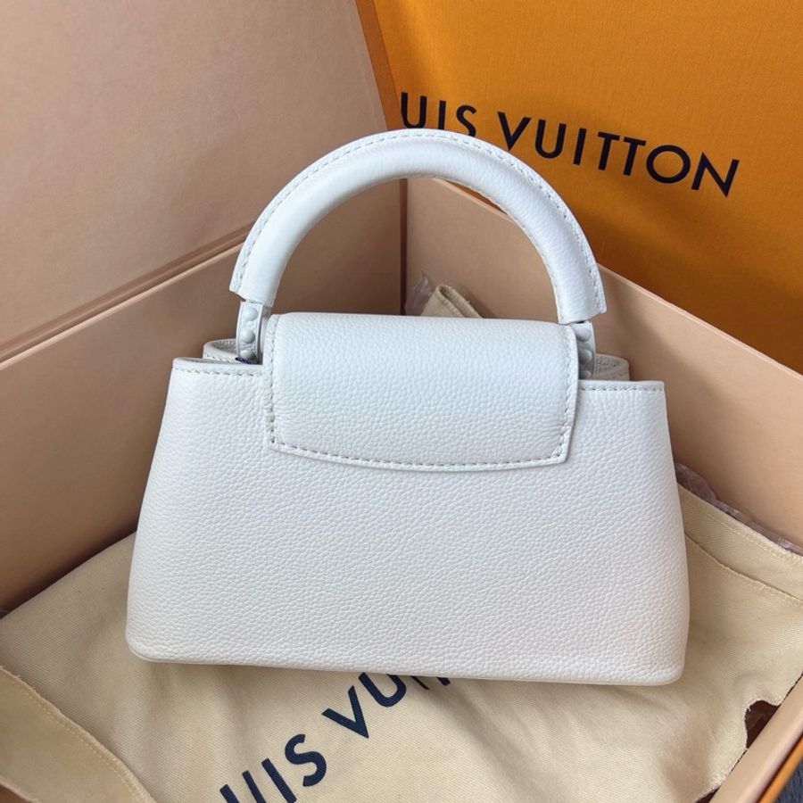 路易威登 LV Capucines mini 磨砂白 橫版手提包斜背包 白色-3