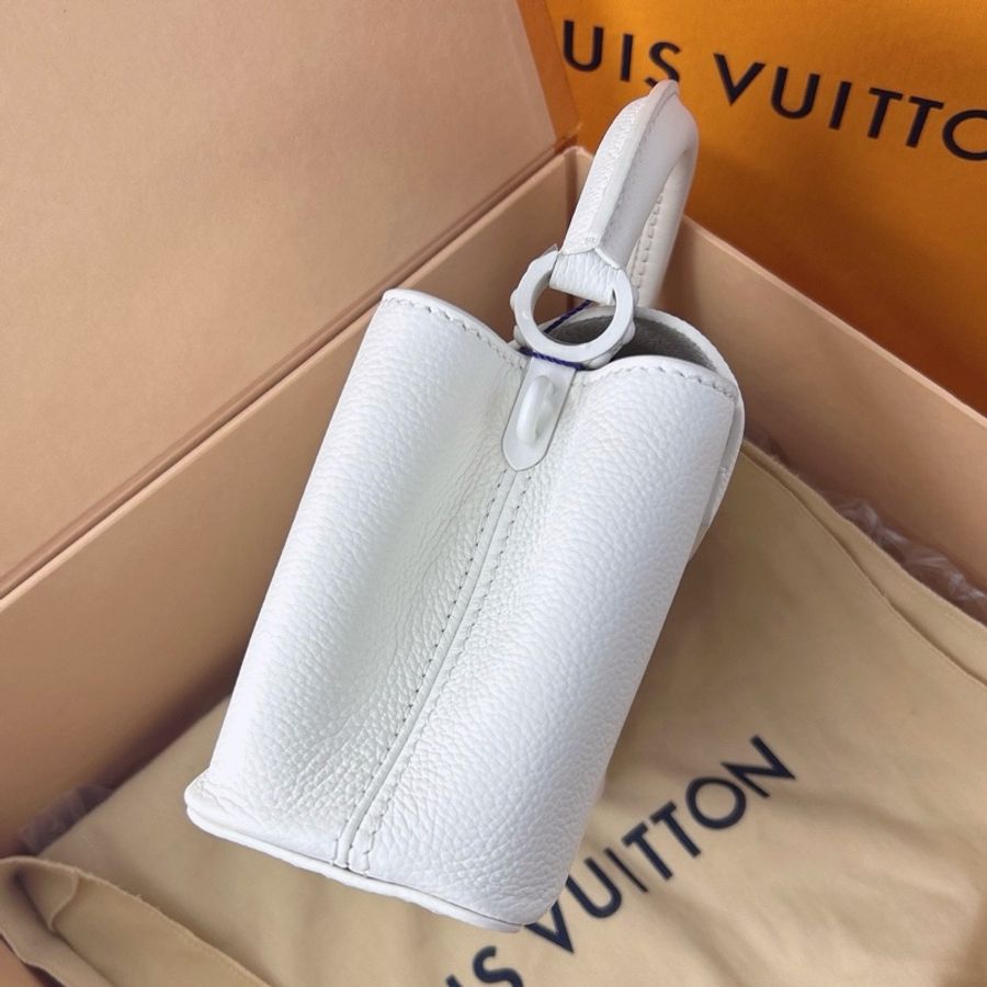 路易威登 LV Capucines mini 磨砂白 橫版手提包斜背包 白色-5