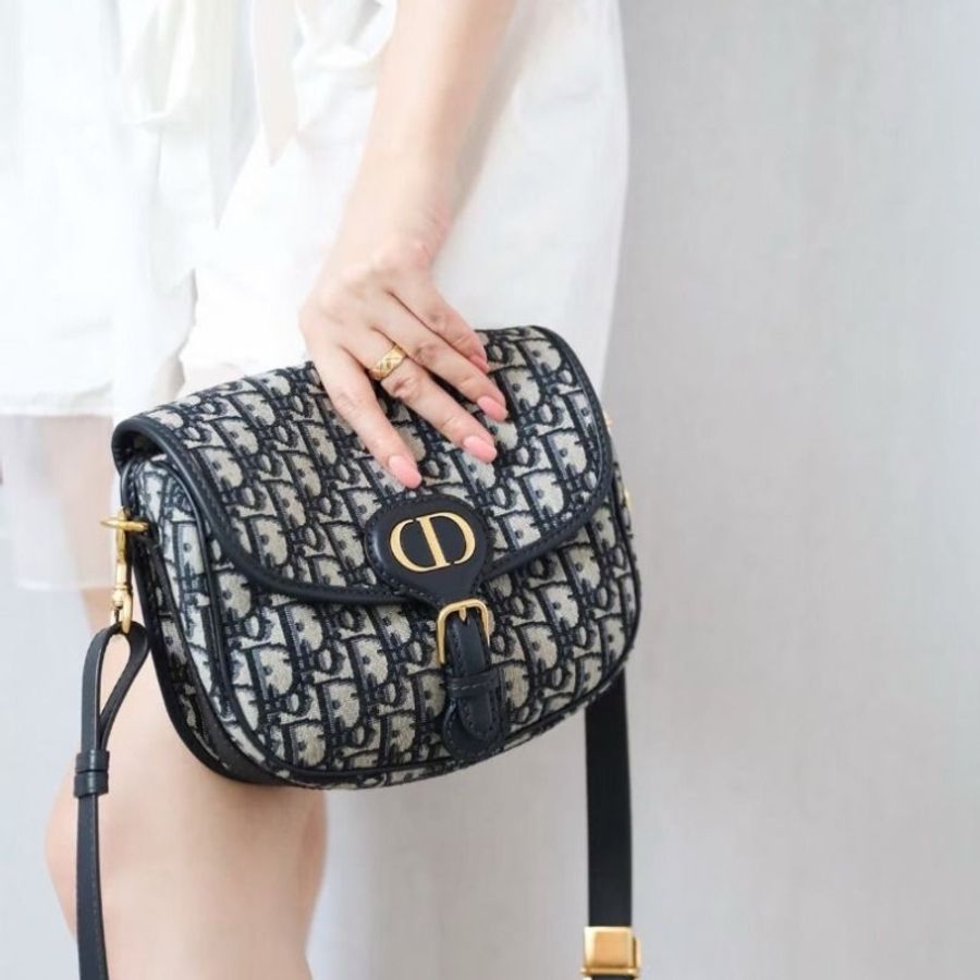 Dior bobby中號老花馬鞍包 金扣 老花刺繡 22*19*6 95 配件 盒子 塵袋 保卡 購證 肩帶-1