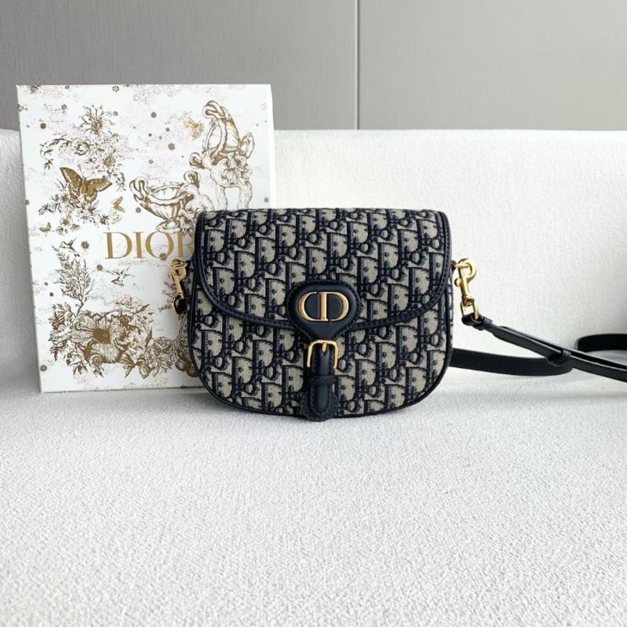 Dior bobby中號老花馬鞍包 金扣 老花刺繡 22*19*6 95 配件 盒子 塵袋 保卡 購證 肩帶-6