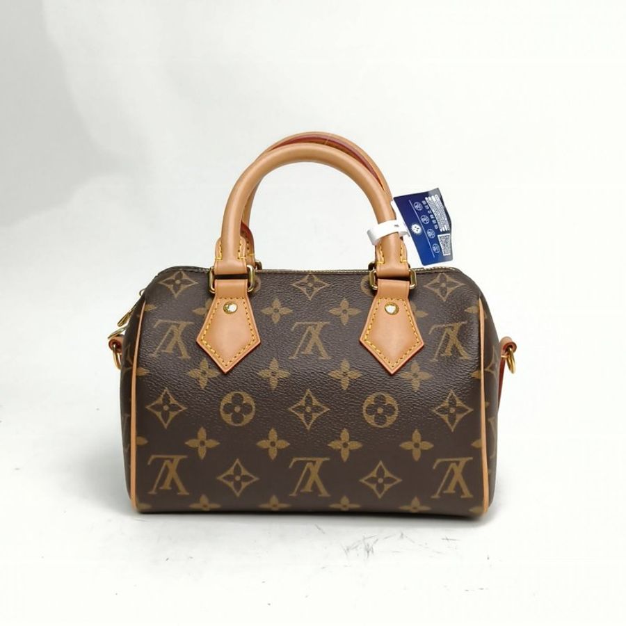 LOUIS VUITTON Sp20可拆卸黑白寬肩帶老花PVC晶片肩背包-2