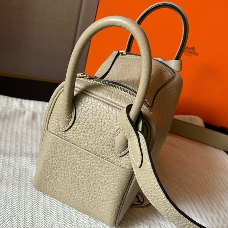 Hermes愛馬仕 mini Lindy手提包單肩包 S2風衣灰金扣 tc皮-2