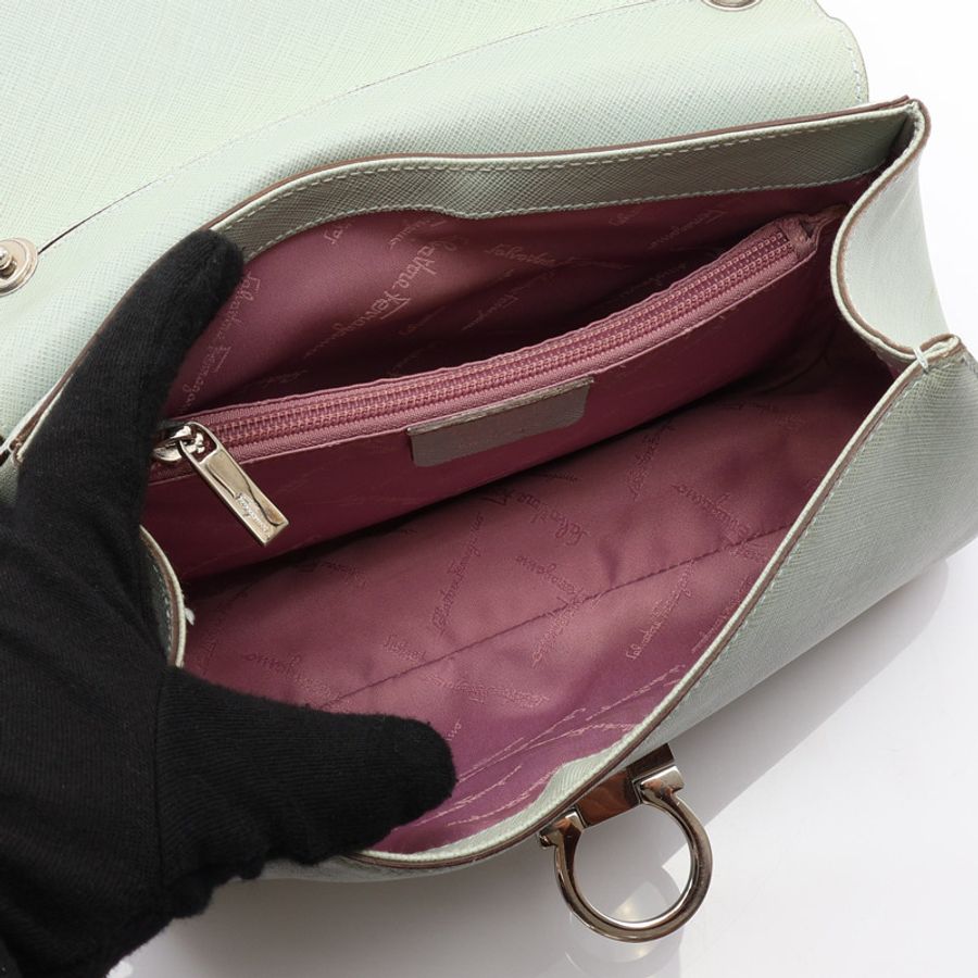 薄荷綠 牛皮 Gancini 肩背包【Salvatore Ferragamo 費拉格慕】 BW-21 5320-2