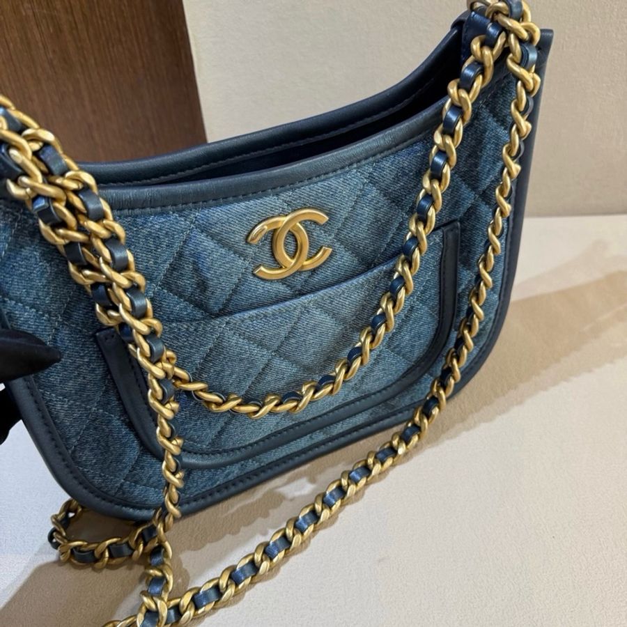 香奈兒Chanel 24s牛仔Hobo橫版月牙腋下包單肩包斜挎包-6