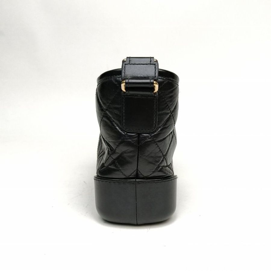 CHANEL GABRIELLE流浪小號黑色牛皮26開金銀扣肩背包-1