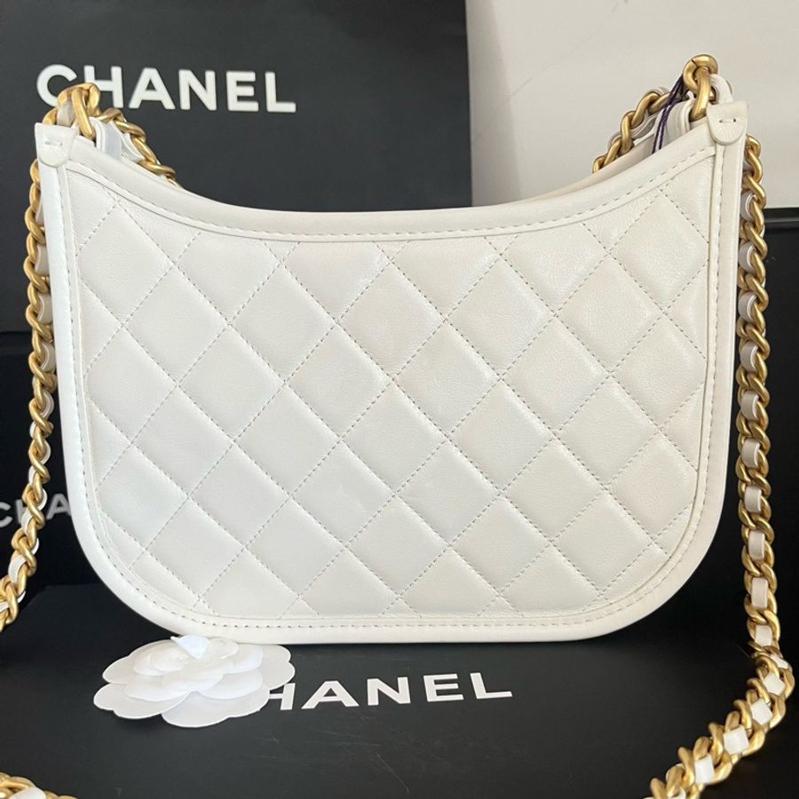 香奈兒Chanel 24S 白色小牛皮嬉皮流浪包 芯片款Hobo月牙包單肩包斜挎包 金扣-4