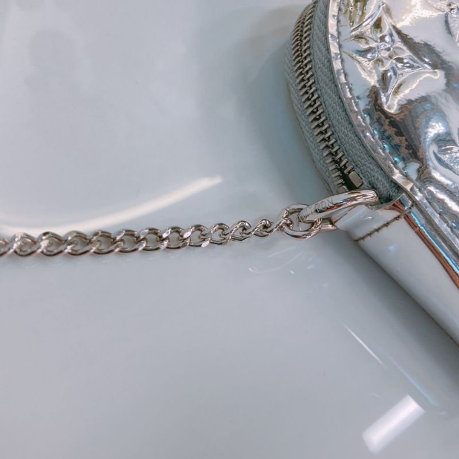 MS0786 Louis Vuitton 路易威登 心型 心心 鏡面牛皮 小錢包 小掛包 銀色 銀扣 Heart Coin Purse Mirror Silver x PHW-11
