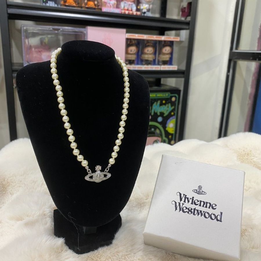 Vivienne Westwood Mini Bas Relifechoker 西太后浮雕土星吊墜珍珠項鍊銀-0
