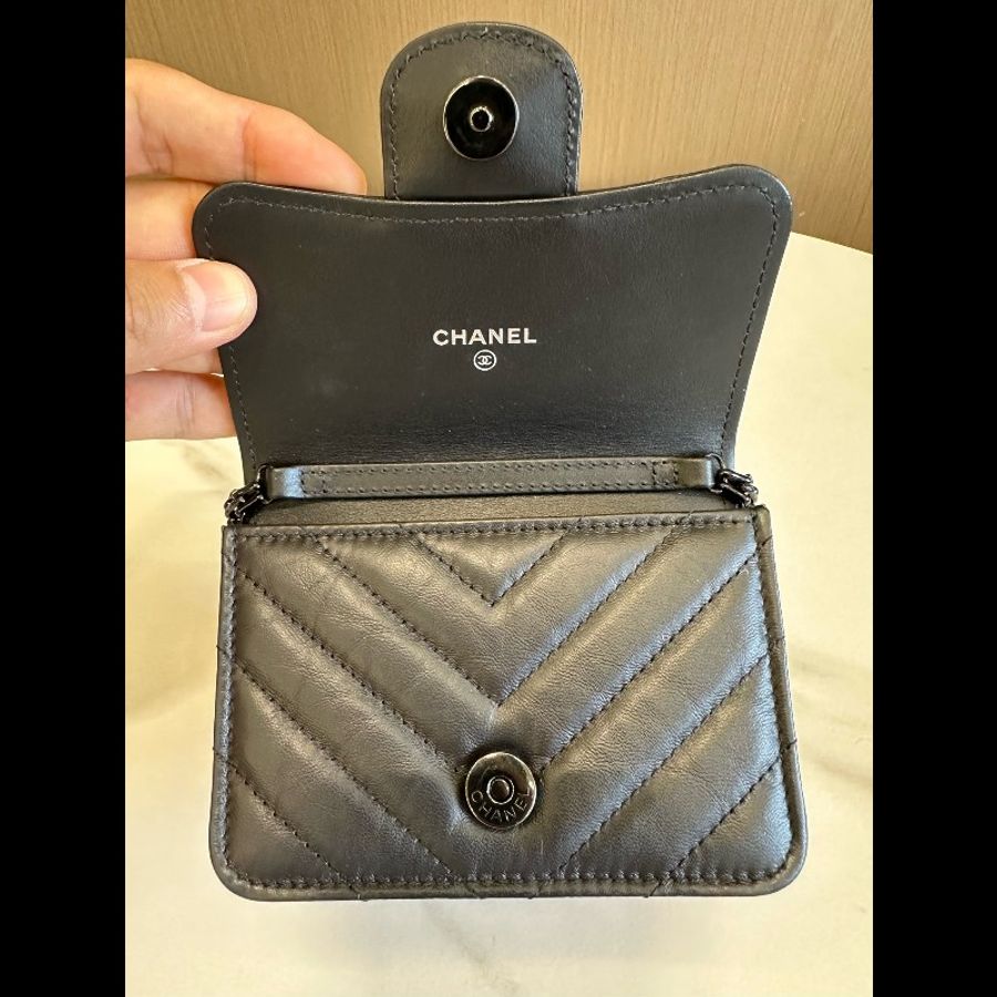 Chanel 香奈兒 255 So Black 小廢包 黑色牛皮V紋 鏈條卡包-6