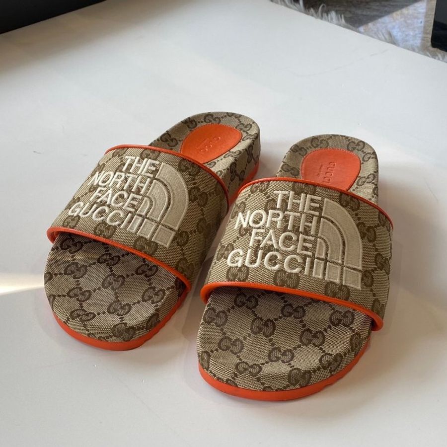 Gucci × The North Face 聯名 老花 帆布 真皮 刺繡 休閒 涼鞋 拖鞋 38號-0