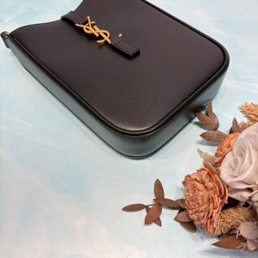 YSL Le5A7小牛皮迷你手機包-8
