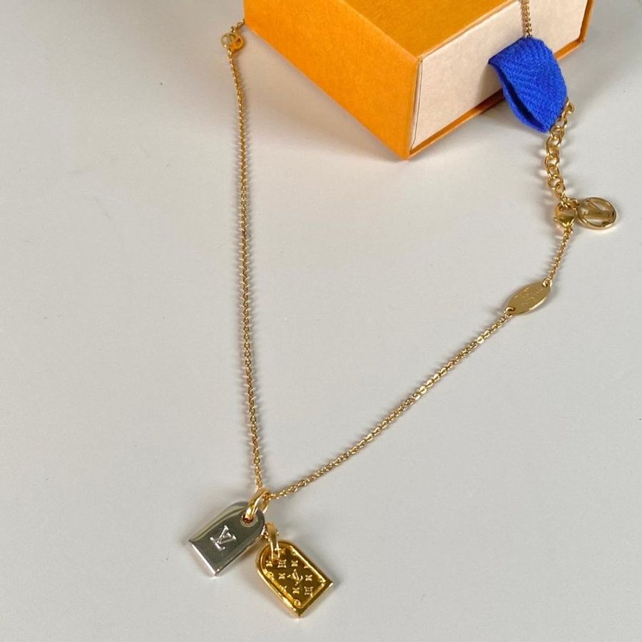 LV Nanogram 金 銀 雙色 金屬 迷你 行李吊牌 墜飾 可調節 項鍊 M63141 現貨-9