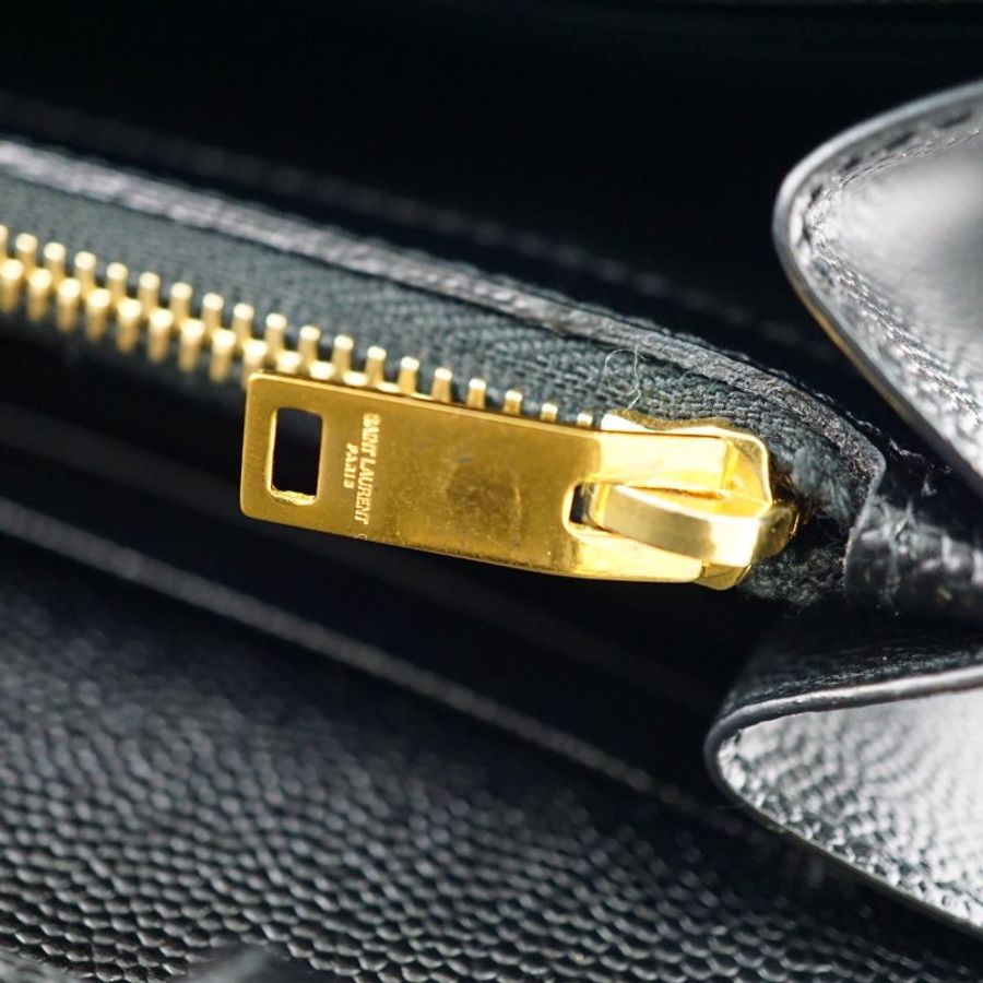 YSL Saint Laurent V字魚子醬牛皮WOC 斜背包-14