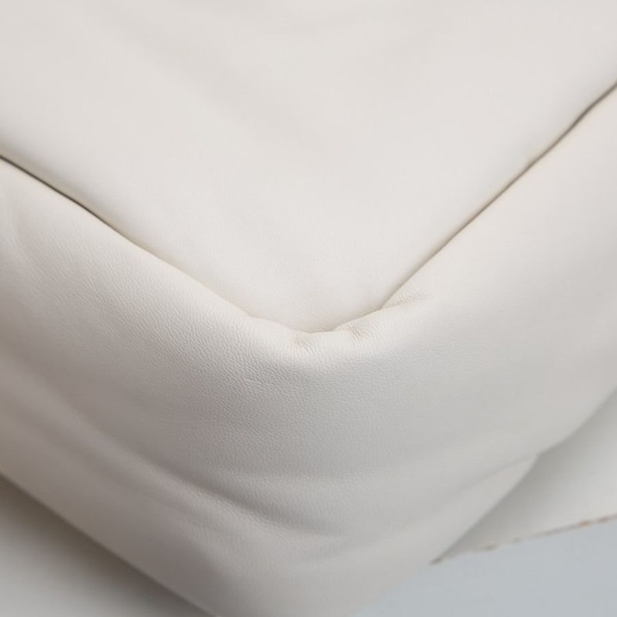 二手Prada Soft Padded菜籃子/象牙白-6