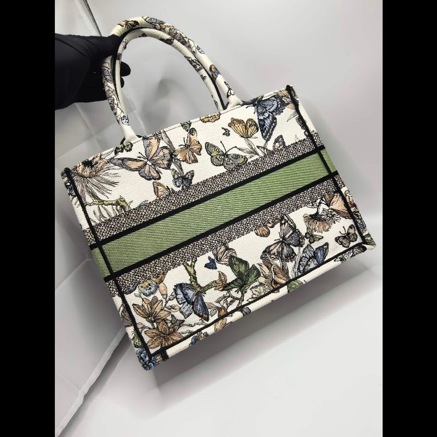 Dior/迪奧 Book Tote
白色布料多色Mexico茹伊印花刺繡-2