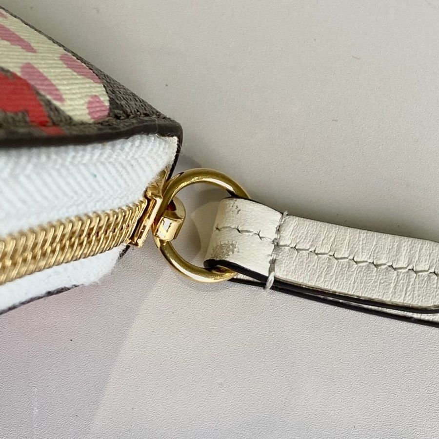 GUCCI 情人節 限定款 Apple 蘋果 愛心 12卡 拉鍊 長夾 663924 現貨-4