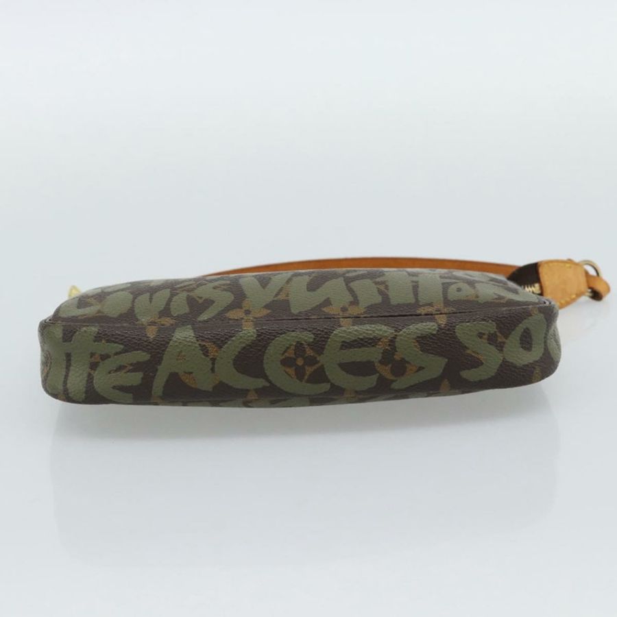 【日本直送】路易威登 Monogram 塗鴉手拿包配件 卡其色 M92191 正品 bs36205A-4