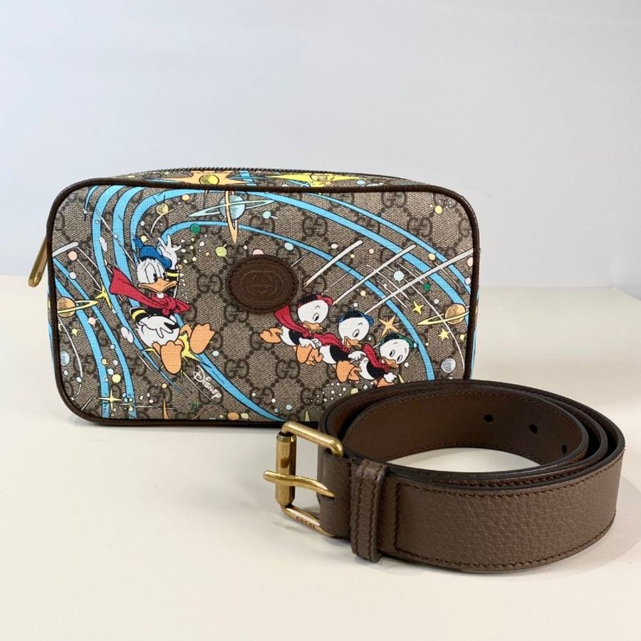 GUCCI x Disney 唐老鴨 限量 聯名款 兩用 皮帶 胸口包 腰包 602695 現貨-0