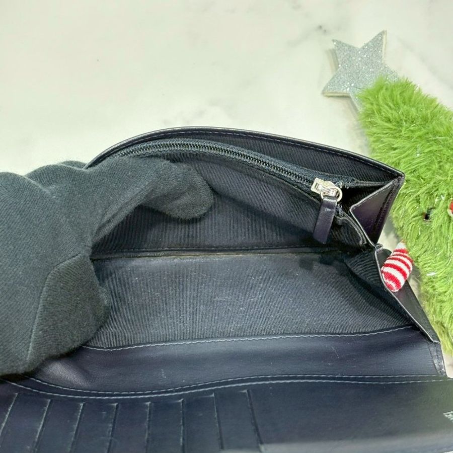 CHANEL 銀扣荔枝牛皮對折長夾-5