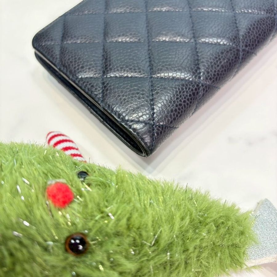 CHANEL 銀扣荔枝牛皮對折長夾-9