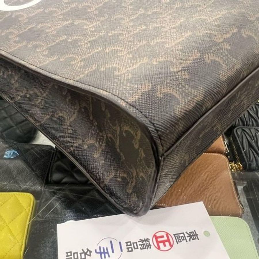 東區正精品㊣CELINE TRIANGLE CABAS 老花凱旋門白色字母直式琴譜包手提包斜背包兩用包 RA1869-7