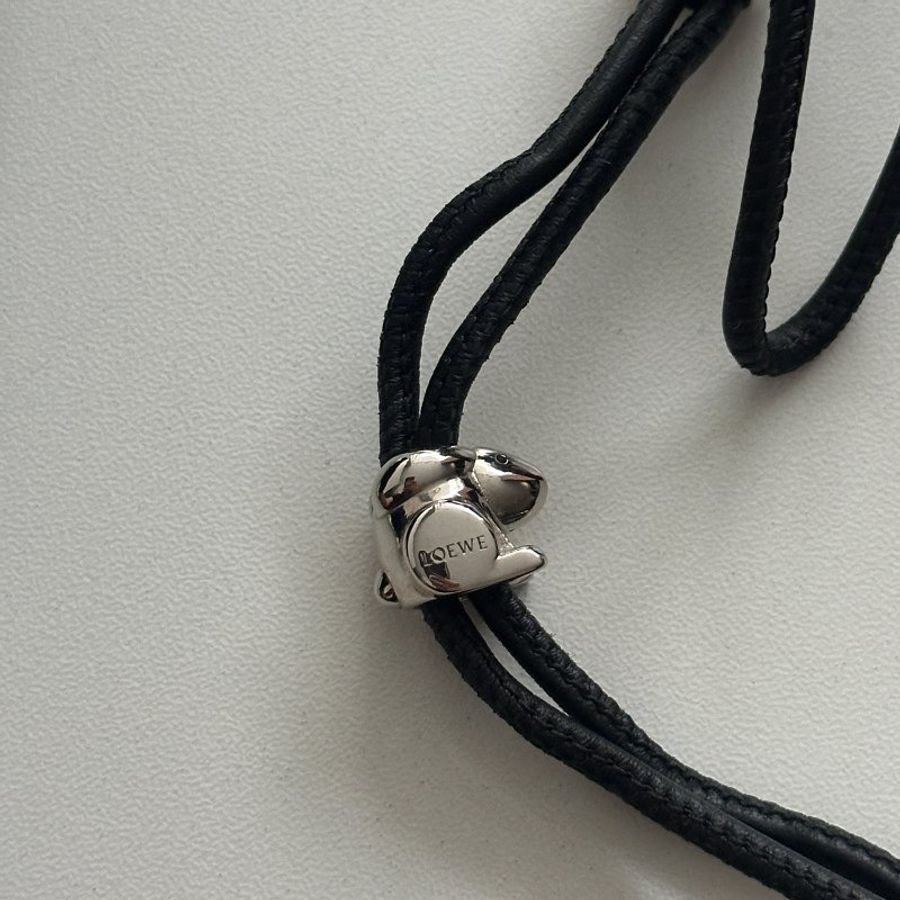 99新🆕 Loewe 羅意威 黑繩吊飾-9