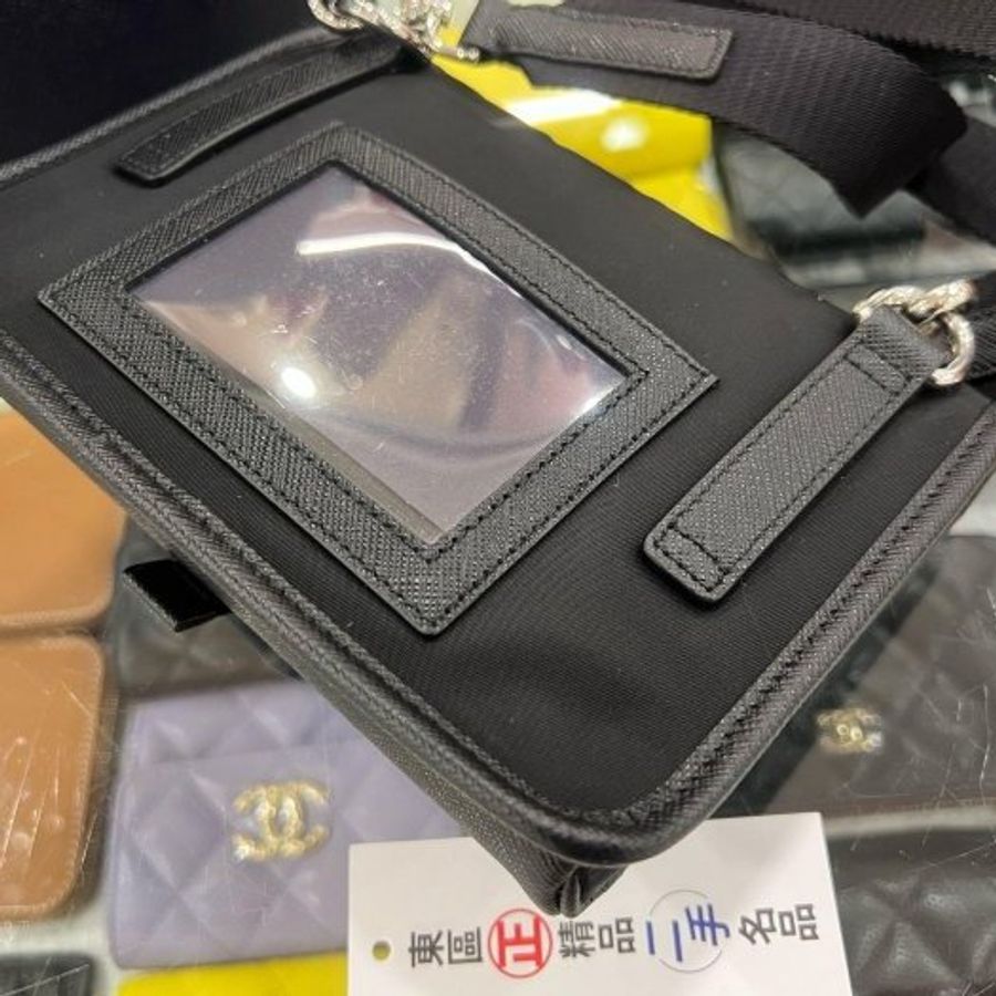 東區正精品㊣PRADA 2ZH108 PRADA 黑色尼龍銀三角牌釦式迷你翻蓋小手機包肩背包斜背包 RZ6542-6