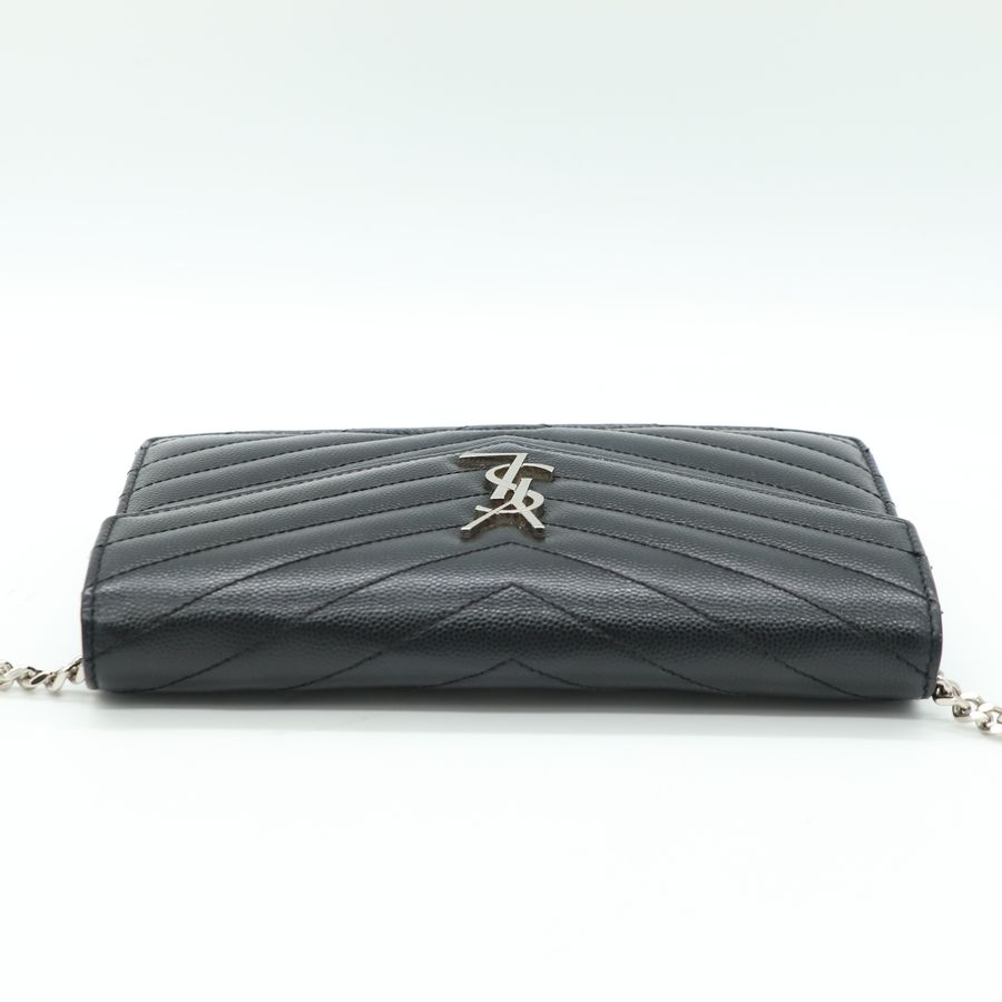 Ysl 銀色金屬鏈條的黑色魚子醬紋牛皮 Cassandra 信封包-6