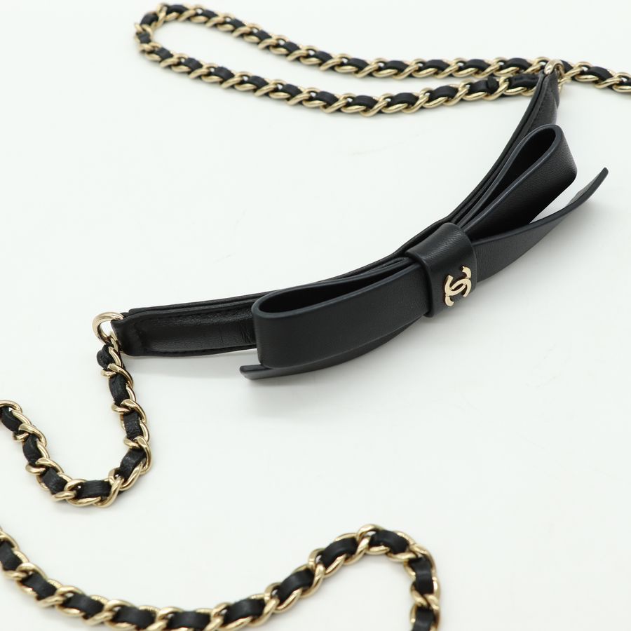 Chanel 香奈兒 經典雙C LOGO小羊皮蝴蝶結鍊帶斜背卡包 WOC-5