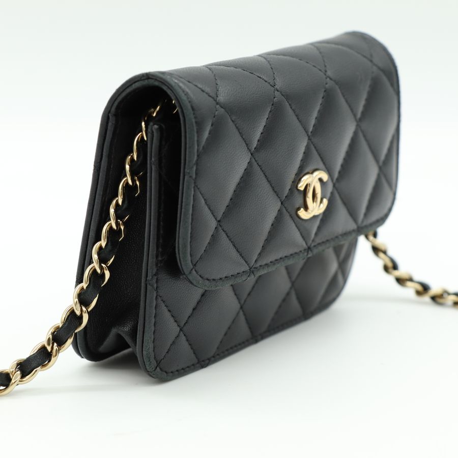 Chanel 香奈兒 經典雙C LOGO小羊皮蝴蝶結鍊帶斜背卡包 WOC-7