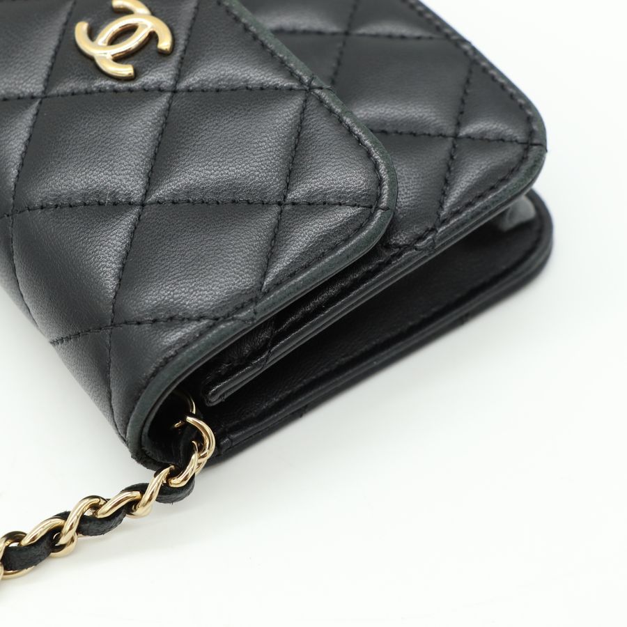 Chanel 香奈兒 經典雙C LOGO小羊皮蝴蝶結鍊帶斜背卡包 WOC-12