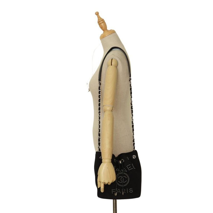 CHANEL 香奈兒 黑色 帆布 鉚釘 Deauville Drawstring 水桶包 肩背包 無卡 【二手名牌BRAND OFF】-7